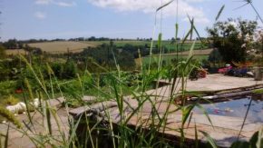 Hotels in Cassagnes-Bégonhès
